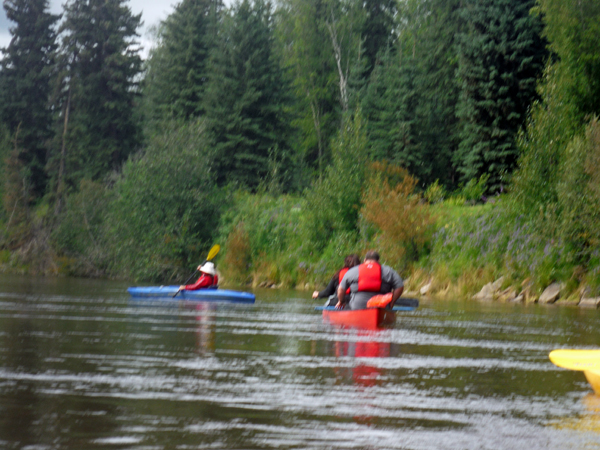 Karen, Renee and John kayaking